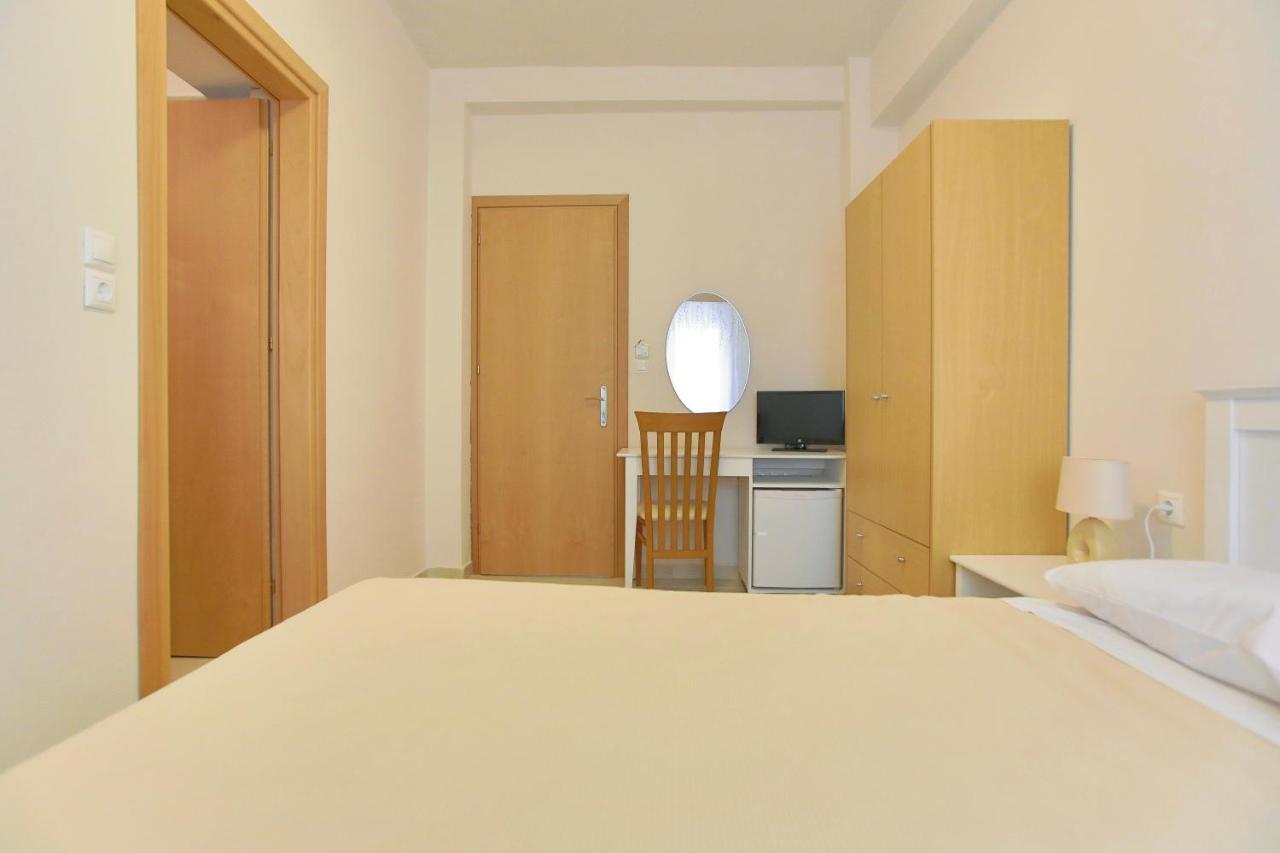 International Hotell 3*