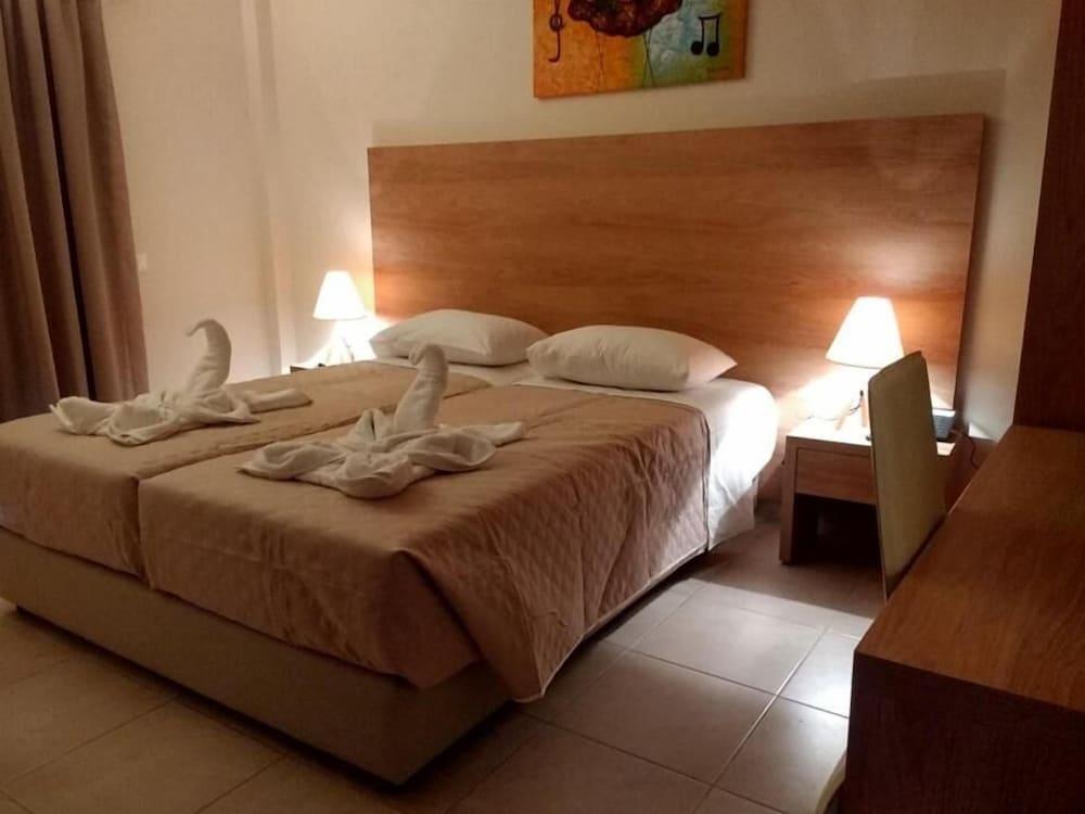 International Hotell 3*