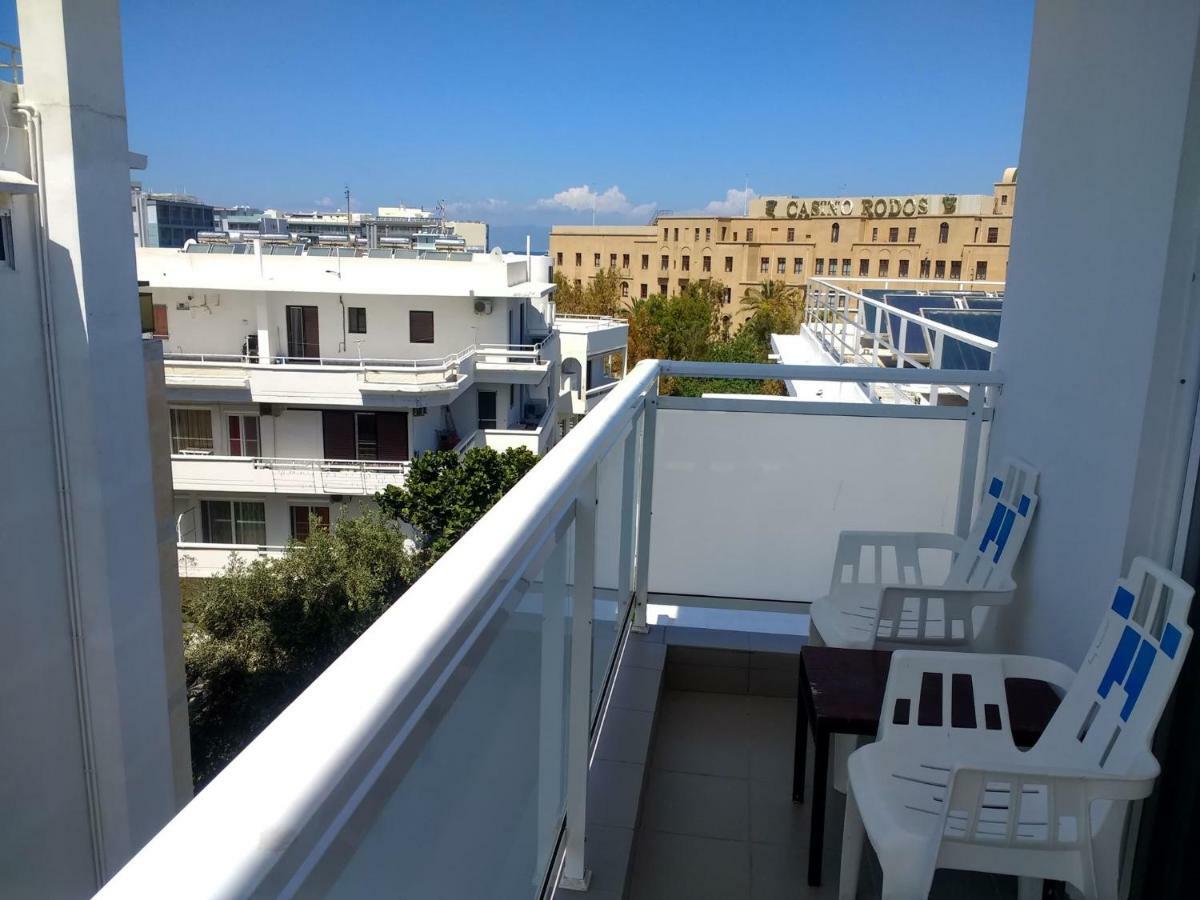 International Hotell 3*